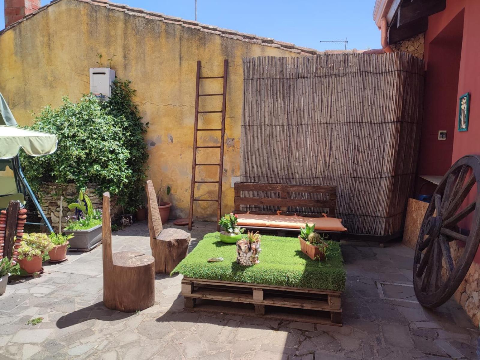 Affittacamere Shardana Cabras Exterior photo